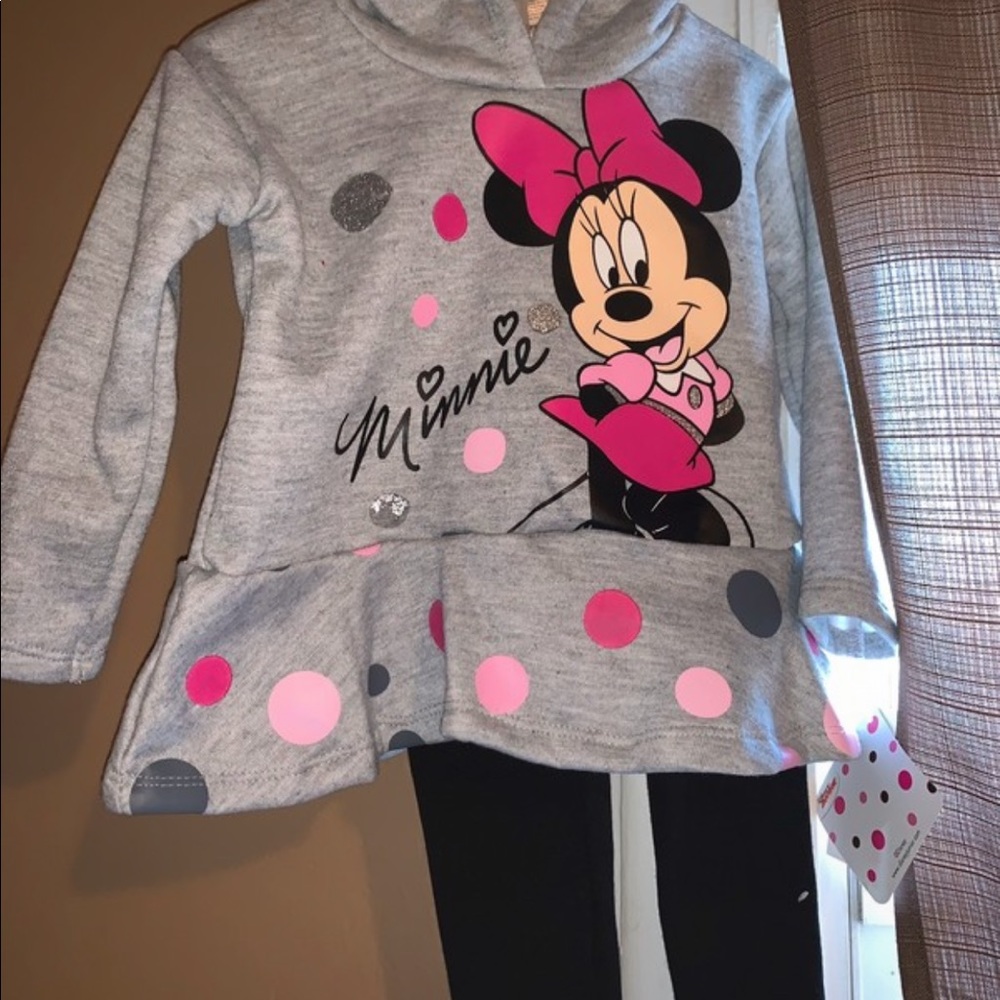 Minnie Mouse 2 pc hooded set size 12 months